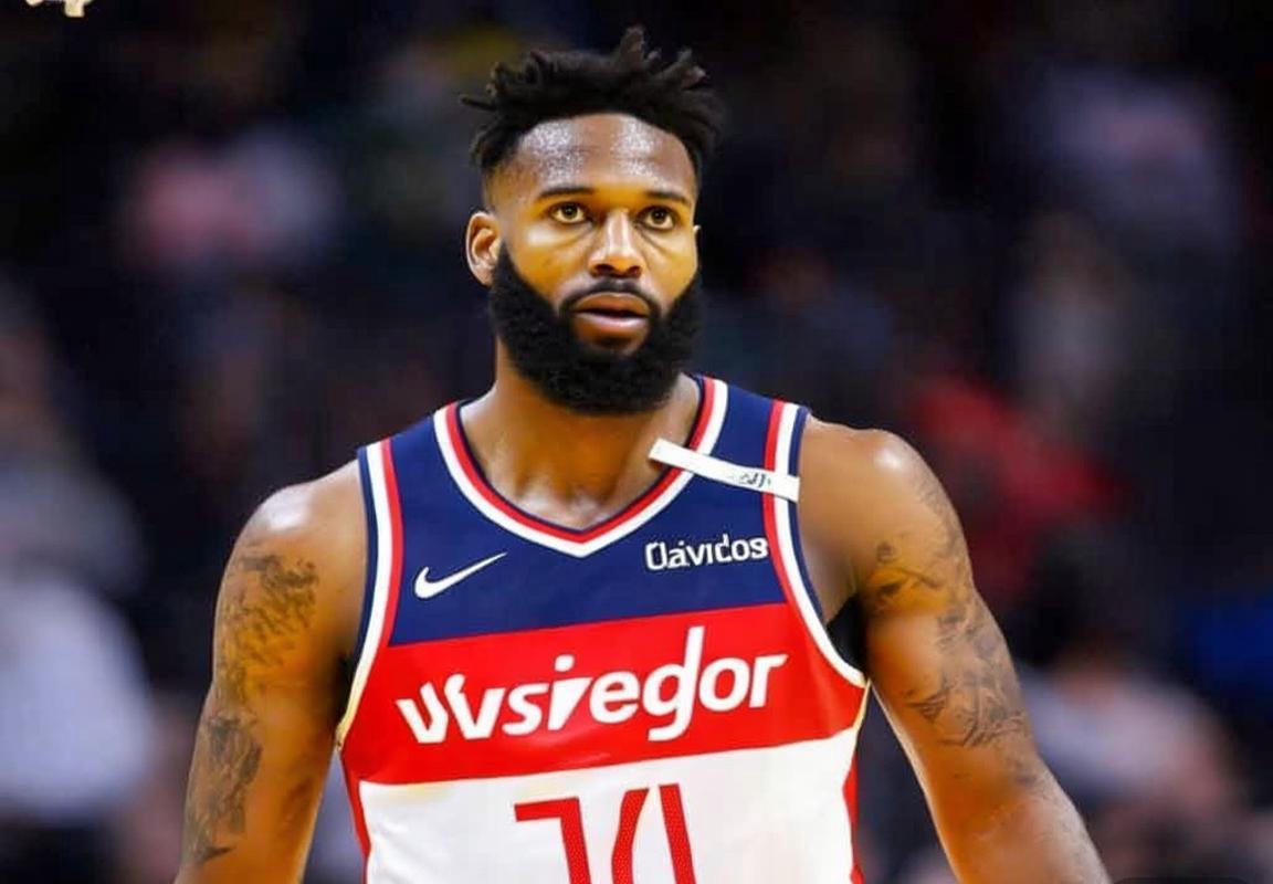 普尔交易后奇才重建遇阻，勇士摆脱包袱显交易得失